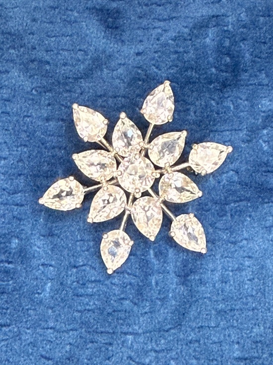 Designer 925 Sterling Silver Cubic Zirconia CZ Floral Snowflake Brooch Pendant - Picture 3 of 6